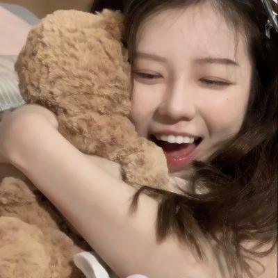 乱世美人海报